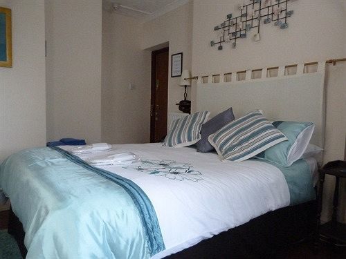 Oaklands House - Adults Only Hotell Brading Exteriör bild