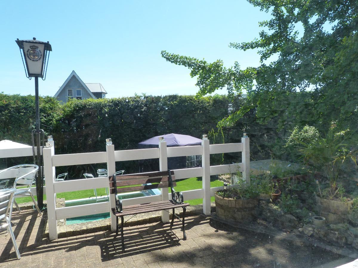 Oaklands House - Adults Only Hotell Brading Exteriör bild