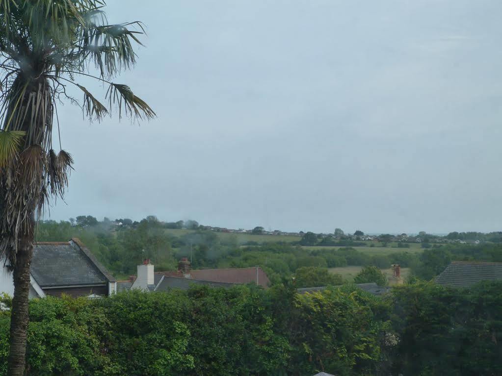 Oaklands House - Adults Only Hotell Brading Exteriör bild